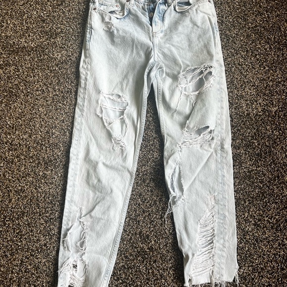 &Denim Denim - Blue Boyfriend Jeans with Distressed Details
